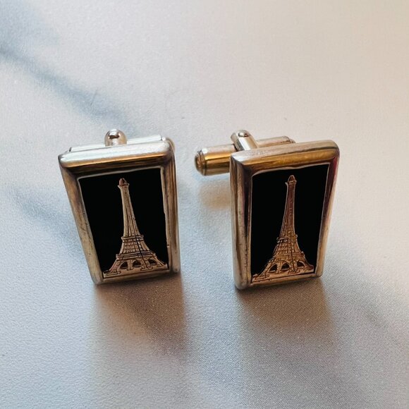 Fabulous Gold-toned 1950s Vintage Eiffel Tower Cufflinks - Picture 4 of 4